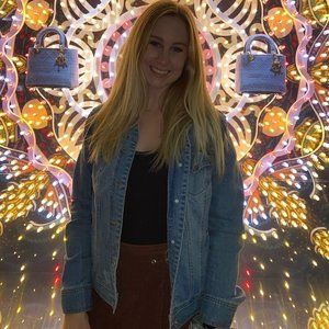 Meet your Posher, Abby